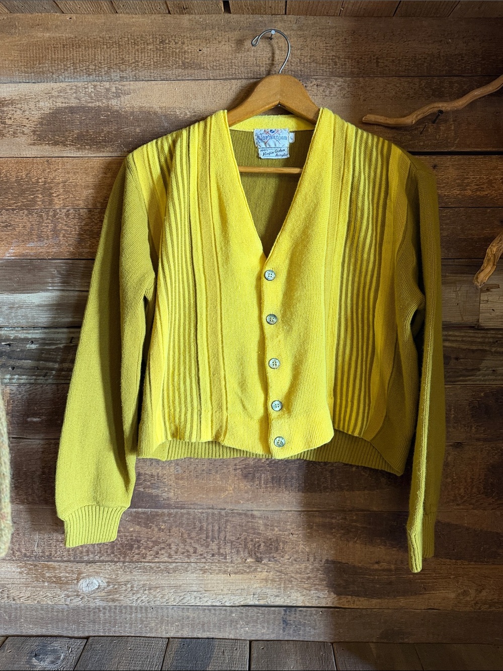 Vintage  chartreuse Button-Front Women's Sweater Cardigan